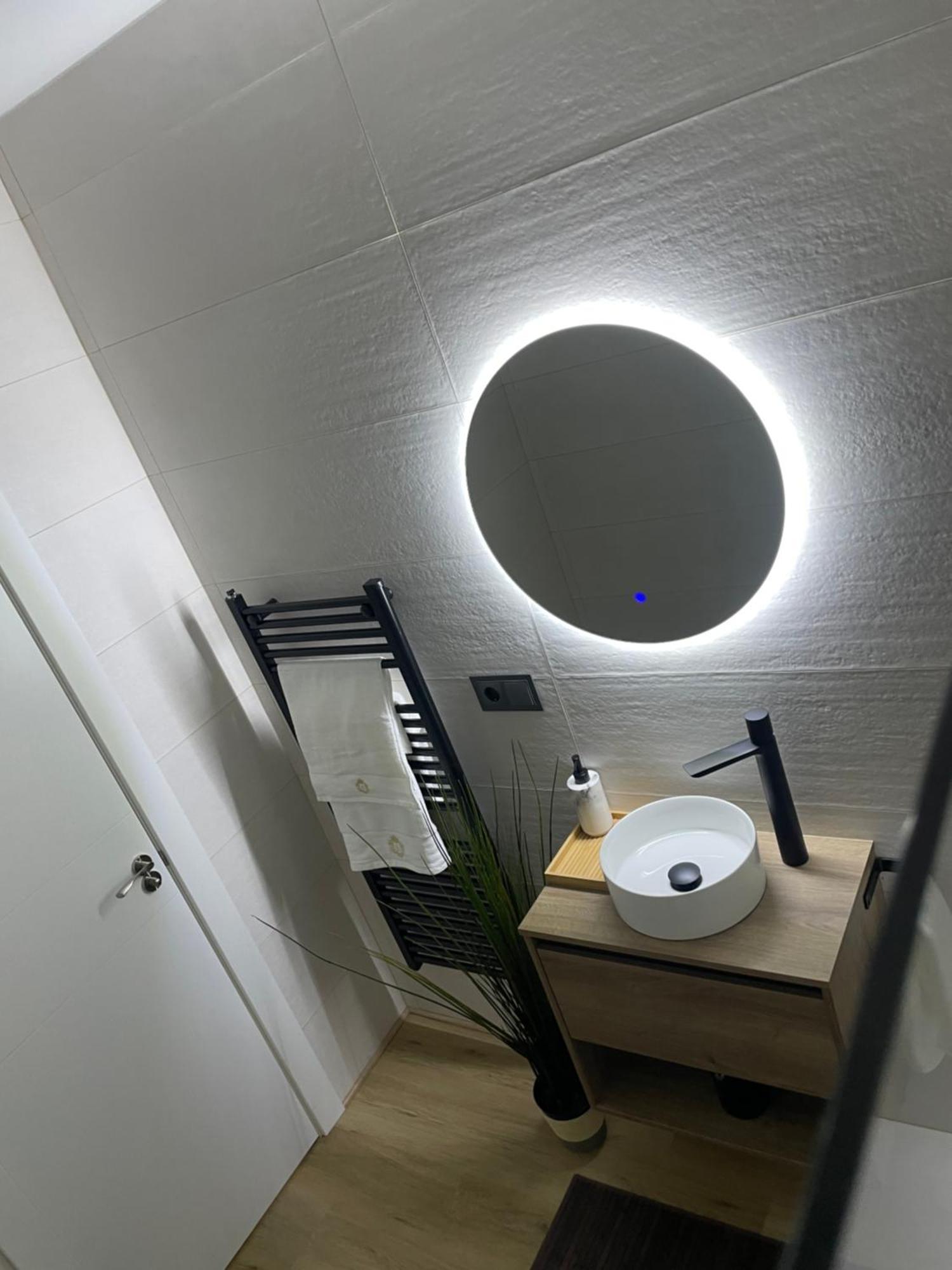 Bulevar Suite Nava de la Asuncion Exterior photo